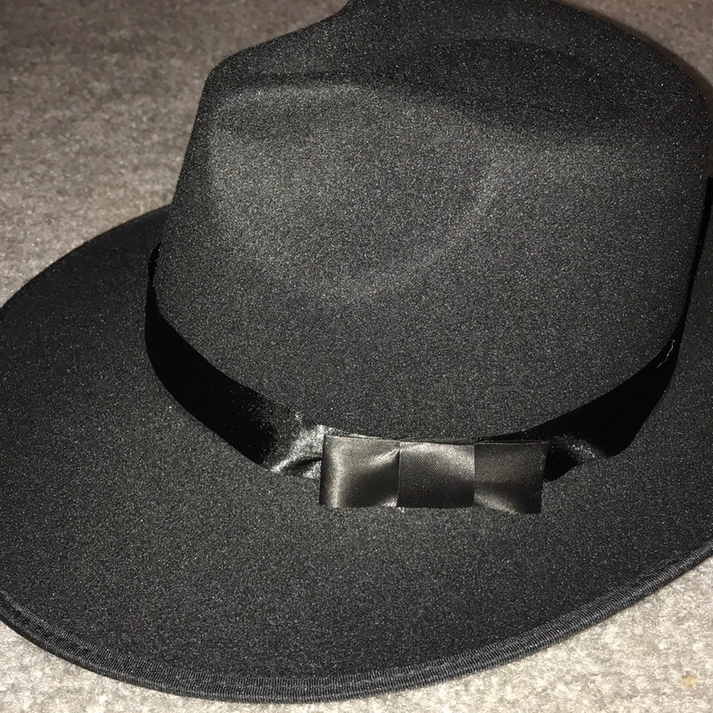 Hat - Picture 2 of 2
